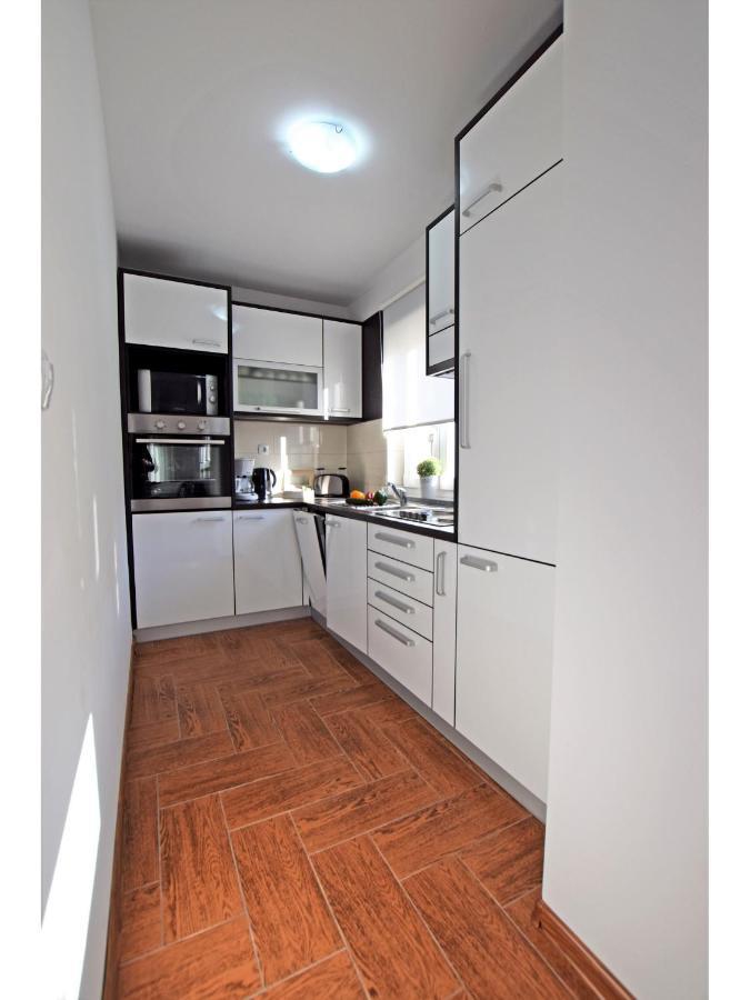 Apartment Dinko Rovanjska Eksteriør billede