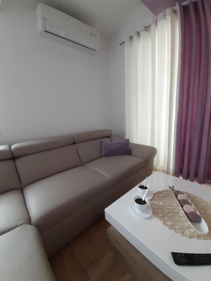 Apartment Dinko Rovanjska Eksteriør billede