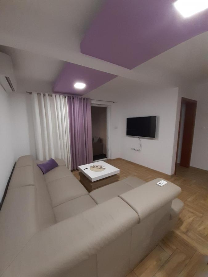 Apartment Dinko Rovanjska Eksteriør billede